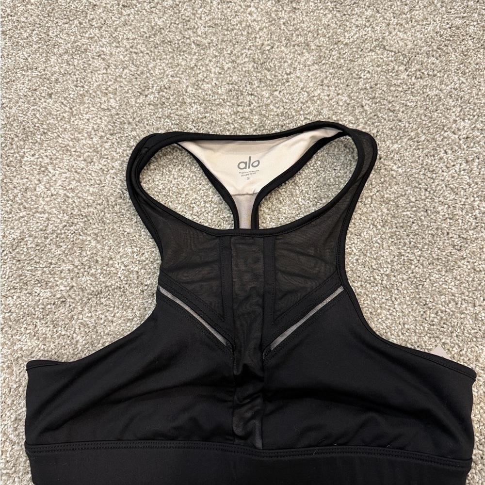 ALO Yoga Women's Black Sports Bra size small
